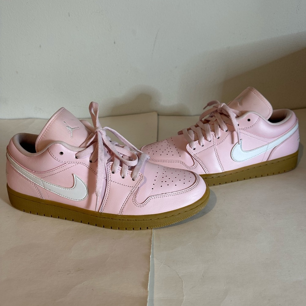 Nike Wmns Air Jordan 1 Low AJ1 Arctic Pink Gum Women 12/ Men 10.5 DC0774-601